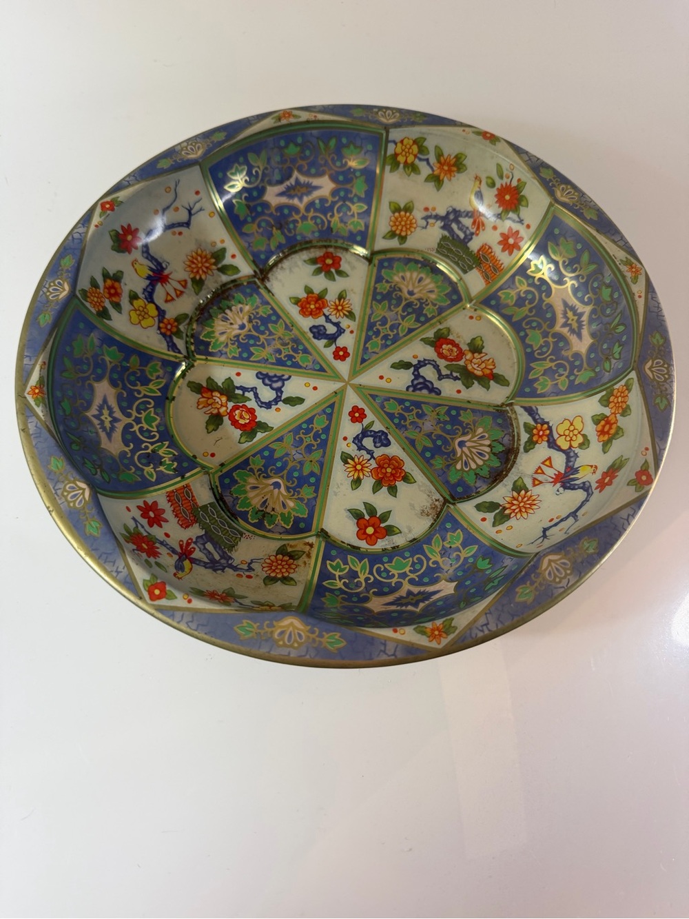 Vintage 1971 Daher Decorated Ware tin Bowl from England with flowers and birds